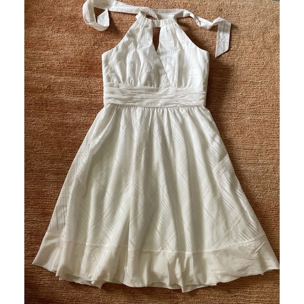 WHITE HOUSE BLACK MARKET WHITE SILK Blend SHINY  Lined HALTER MINI DRESS L